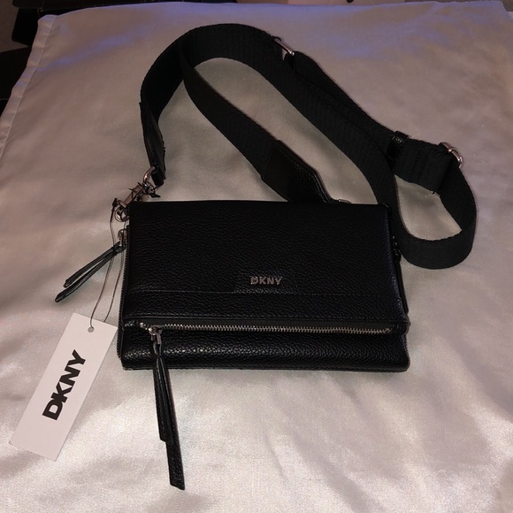 DKNY Nyra Black Pebbled Faux Leather Trifold Crossbody OS NWT - Picture 2 of 16